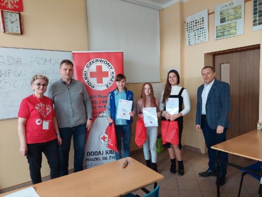 https://www.sp2sroda.pl/files/content/news-lead/resized_20220303_111210_3_.jpeg