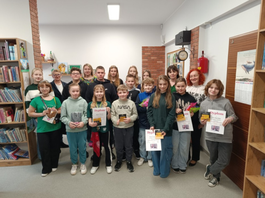 https://www.sp2sroda.pl/files/content/news-lead/wydarzenia_szkolne/1743196153955.jpg