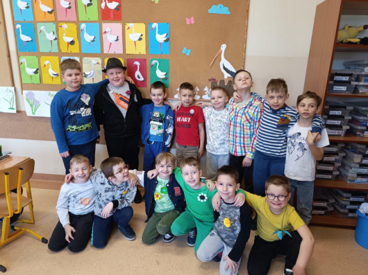 https://www.sp2sroda.pl/files/content/news-lead/wydarzenia_szkolne/181db4ff_c527_448f_803b_2cad296ccb14.jpg