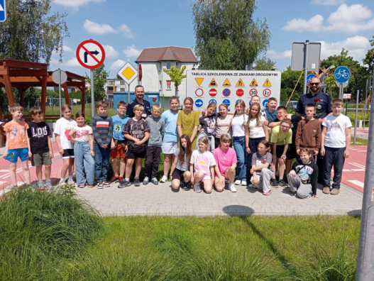 https://www.sp2sroda.pl/files/content/news-lead/wydarzenia_szkolne/c3096ec9_a313_4a57_8df6_3c1d830be408.jpg